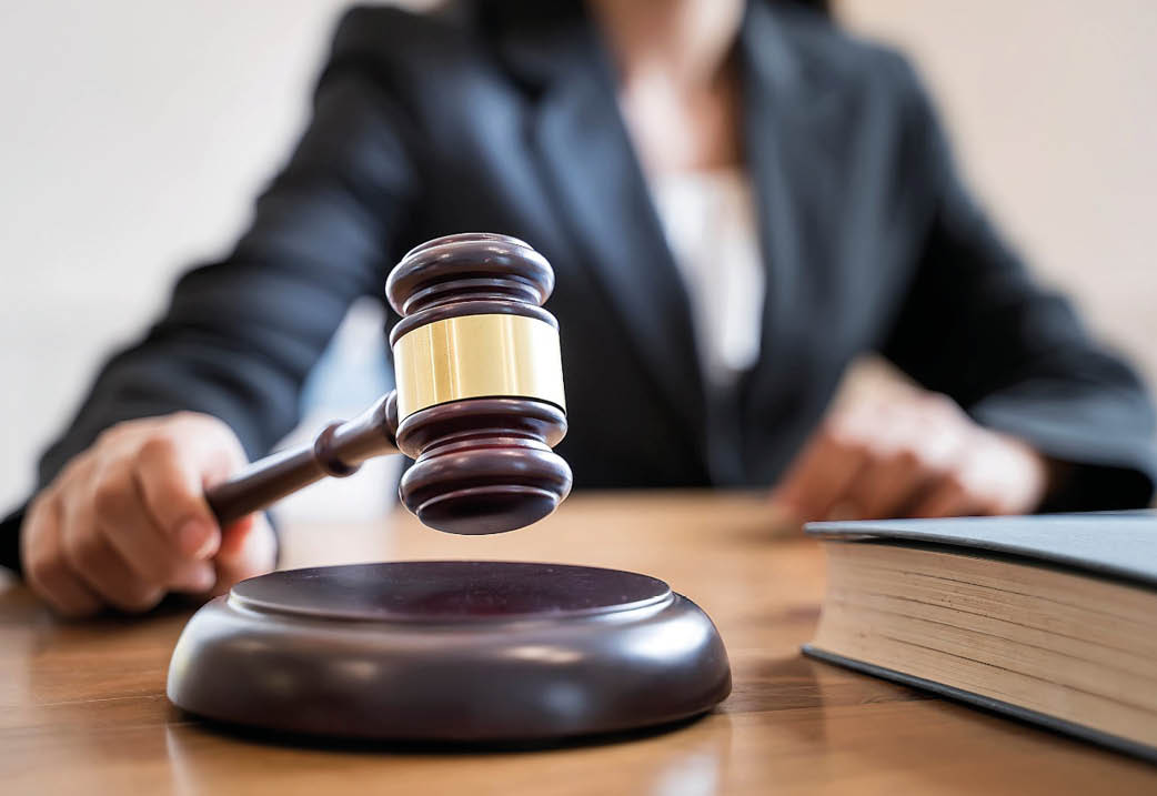 Vet nurse struck off after posing as surgeon online