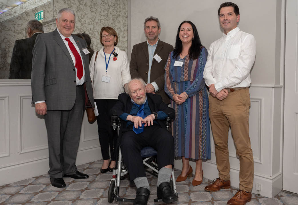 Des with Vet Support.