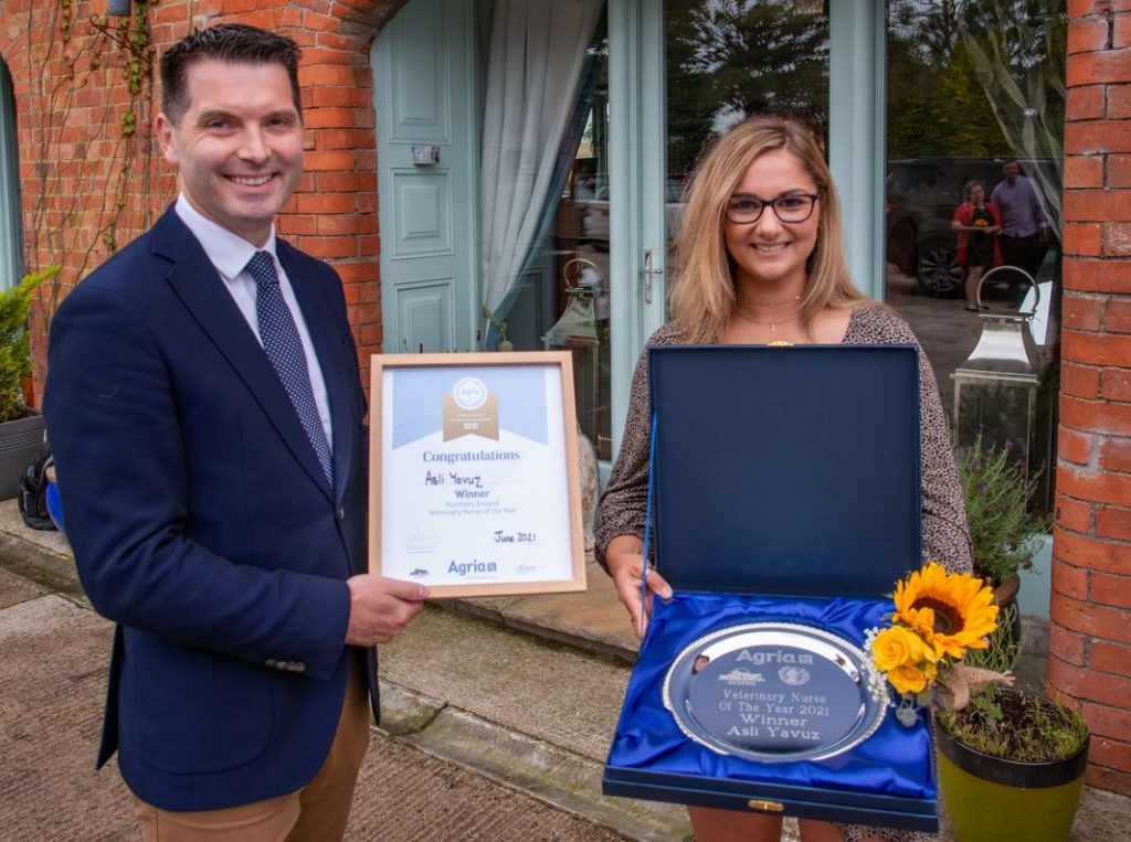 Agria awards recognise the best of NI's veterinary nurses Northern