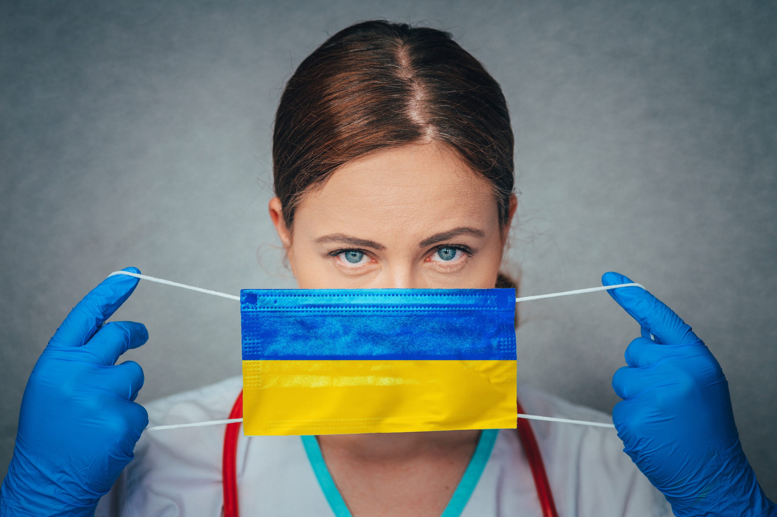 Vets mobilise to help Ukraine medical supply crisis
