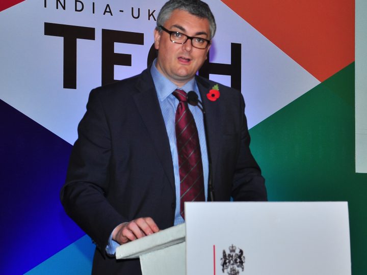 QUB vet named as the WAVMA Fellow of the Year 2024