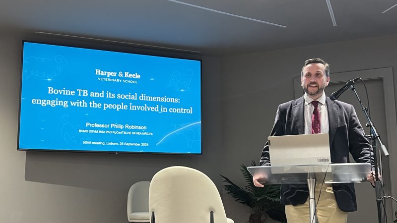 Prof Philip Robinson addresses the human factors affecting disease control